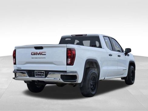 Used 2023 GMC Sierra 1500 Pro w/ Convenience Package image 5