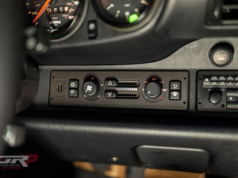 Used 1996 Porsche 911 GT3 RS image 31