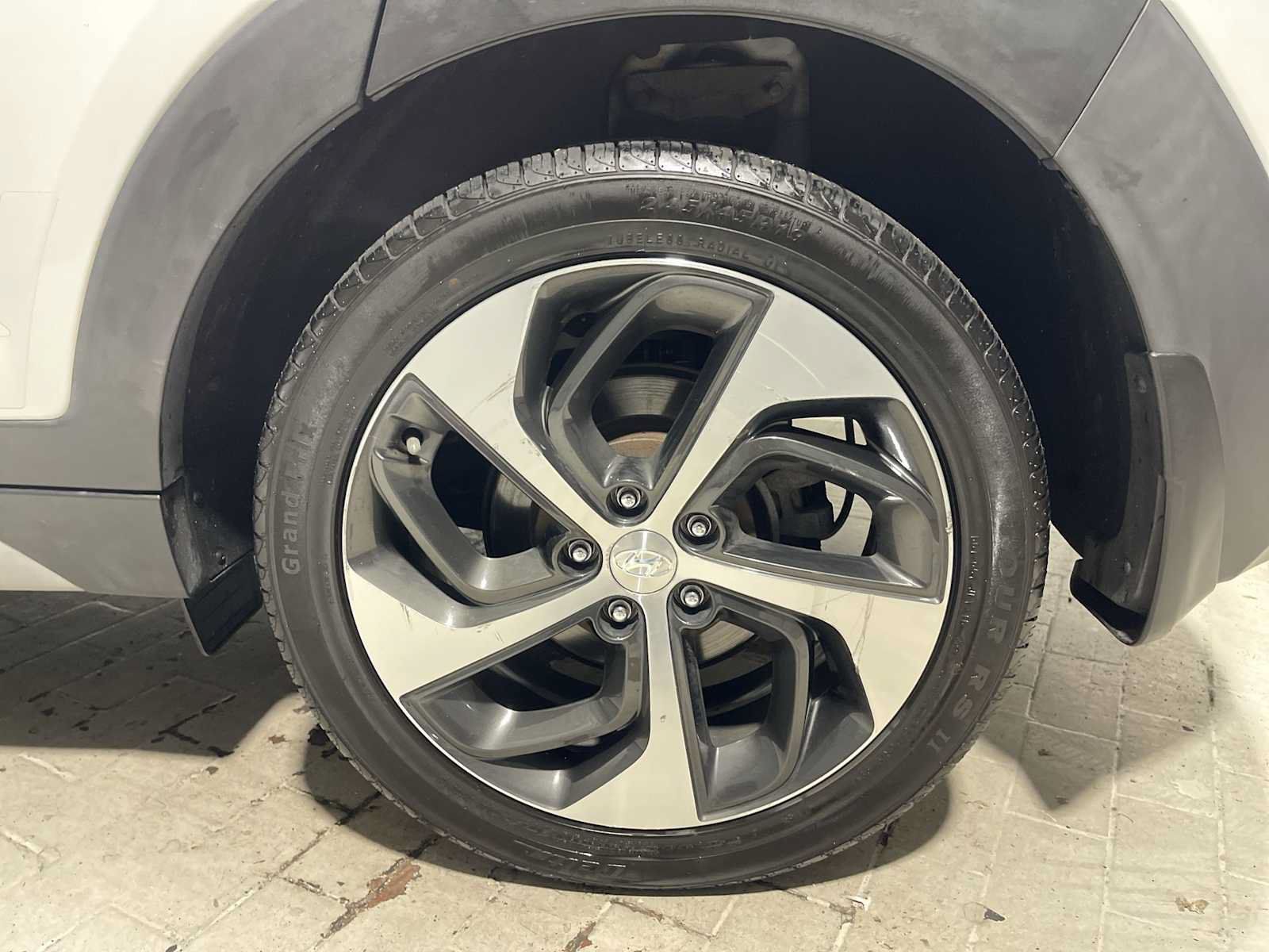 Used 2018 Hyundai Tucson Limited AWD/4WD image 8