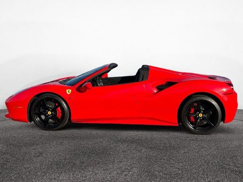 Used 2017 Ferrari 488 Spider image 2