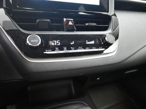 Certified 2023 Toyota Corolla LE image 14