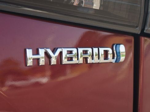 Used 2024 Toyota Highlander Platinum image 21