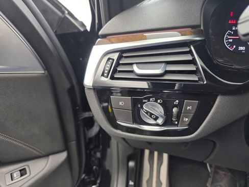 Used 2019 BMW 540i xDrive w/ M Sport Package AWD/4WD image 26