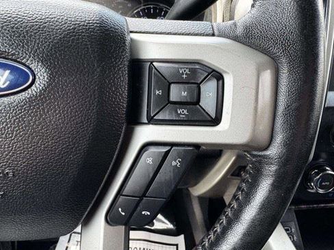 Used 2019 Ford F250 Lariat w/ Lariat Ultimate Package AWD/4WD image 30