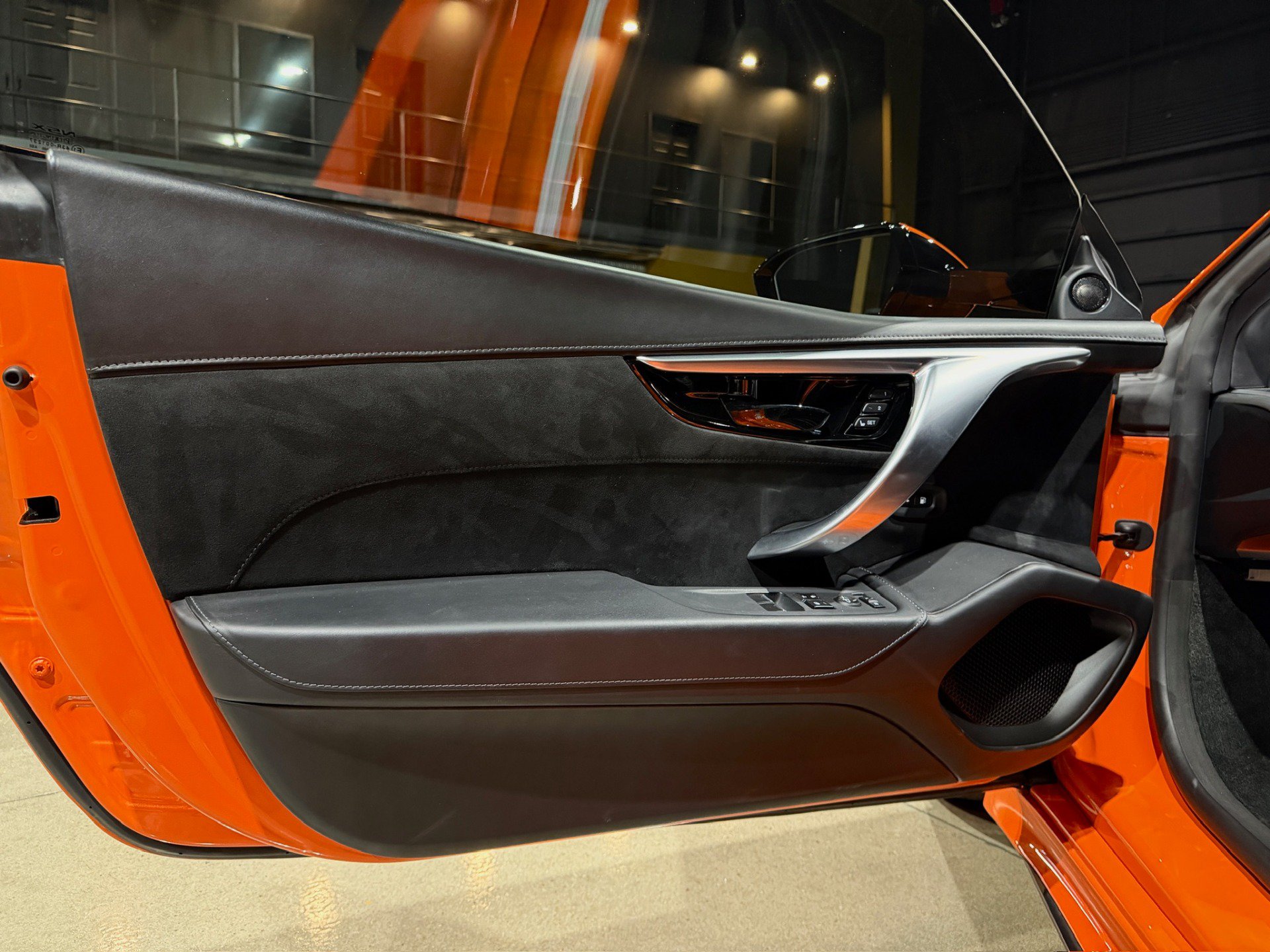 Used 2019 Acura NSX AWD/4WD image 40