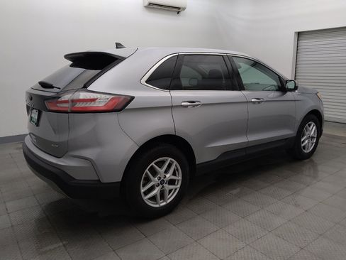 Used 2021 Ford Edge SEL AWD/4WD image 10