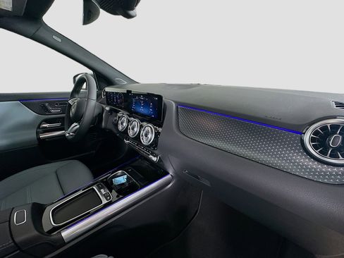 Used 2026 Mercedes-Benz GLA 250 4MATIC image 39