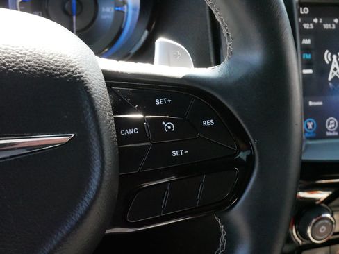 Used 2017 Chrysler 300 S AWD/4WD image 25