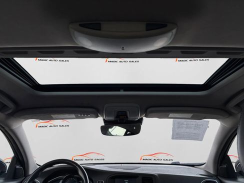 Used 2015 Volvo S60 T5 Platinum image 31