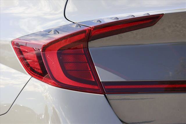 Used 2020 Hyundai Sonata SEL w/ Convenience Package FWD image 11