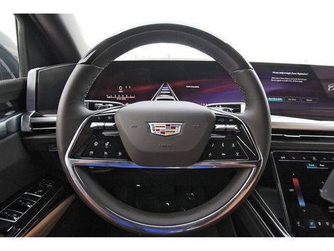 New 2026 Cadillac Escalade Luxury AWD/4WD image 15