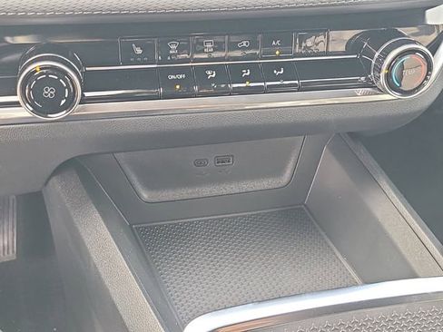 New 2026 Chevrolet Equinox LT w/ Safety and Technology Package image 27