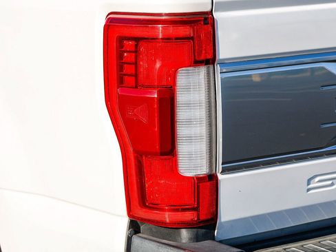 Used 2019 Ford F350 Platinum w/ Platinum Ultimate Package image 8