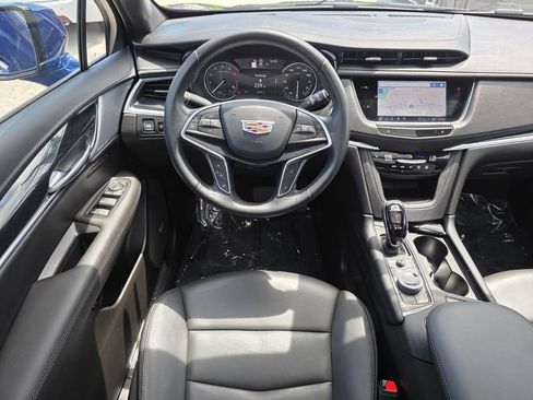 Used 2024 Cadillac XT5 Premium Luxury image 21