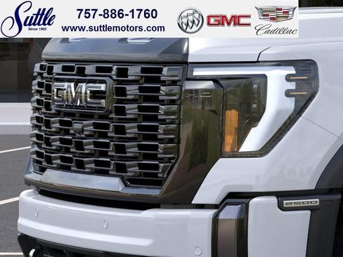 New 2026 GMC Sierra 2500 Denali Ultimate AWD/4WD image 13