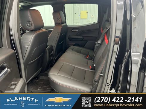 Used 2026 Chevrolet Colorado Z71 w/ Technology Package AWD/4WD image 11