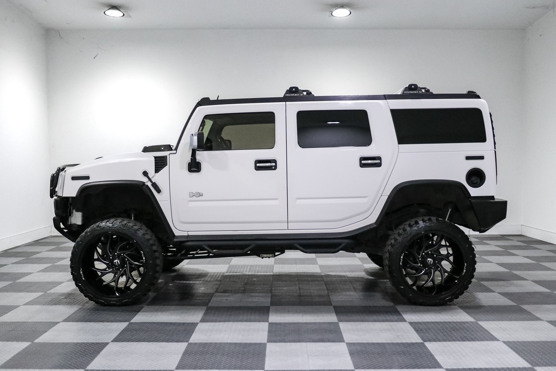 Used 2005 HUMMER H2 w/ Preferred Equipment Group AWD/4WD image 4