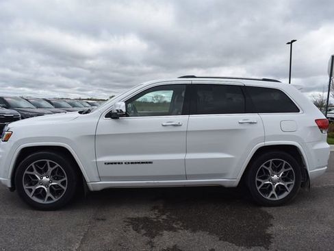 Used 2020 Jeep Grand Cherokee Overland AWD/4WD image 6