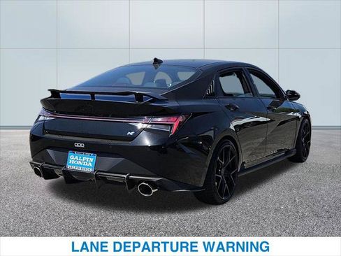 Used 2022 Hyundai Elantra N FWD image 7