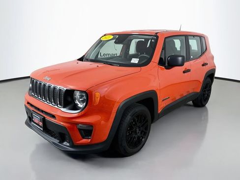 Used 2021 Jeep Renegade Sport FWD image 3