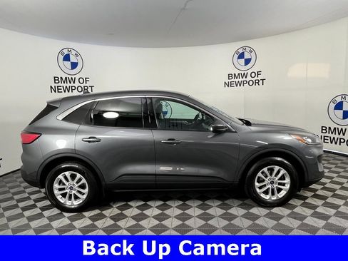 Used 2021 Ford Escape SE image 8