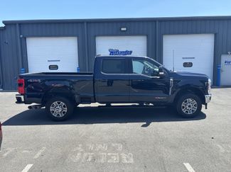Used 2024 Ford F350 Lariat w/ Camper Package video 2