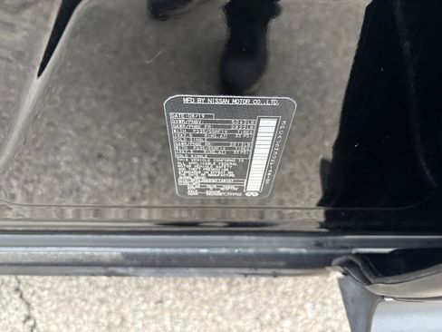 Certified 2019 INFINITI QX50 Luxe w/ Navigation Package image 30