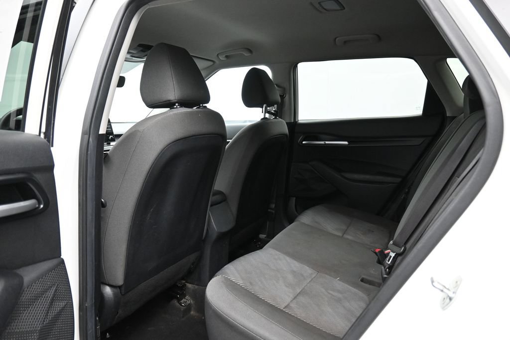 Used 2021 Kia Seltos LX AWD/4WD image 25