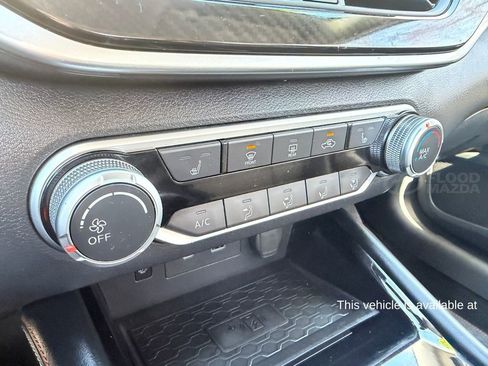 Used 2023 Nissan Altima 2.5 SR w/ SR Premium Package image 18