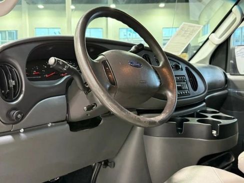 Used 2008 Ford E-350 and Econoline 350 Extended Super Duty image 13