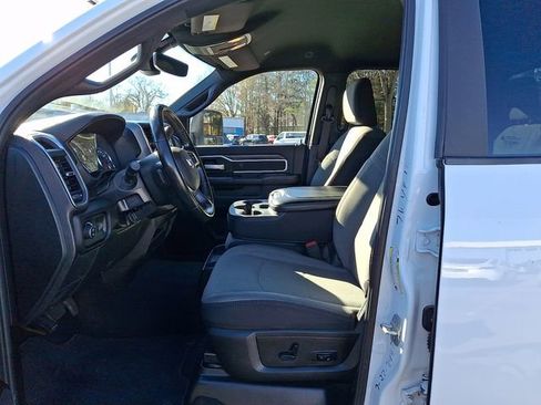 Used 2024 RAM 3500 Big Horn image 17