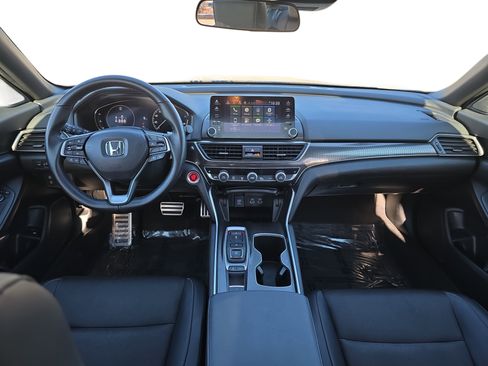 Used 2022 Honda Accord Sport image 9