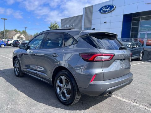 Used 2023 Ford Escape ST-Line Select w/ Tech Pack #2 AWD/4WD image 5