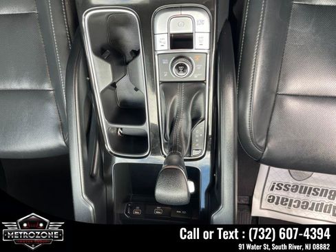Used 2021 Kia Telluride LX AWD/4WD image 32