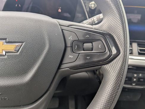Certified 2024 Chevrolet Trax LT image 43