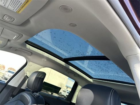 Used 2024 Lincoln Nautilus Reserve w/ Equipment Group 202A image 19