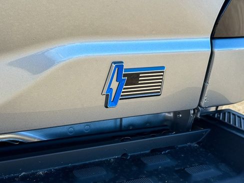 New 2025 Ford F150 Lightning Lariat image 18