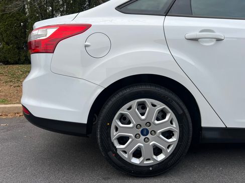 Used 2012 Ford Focus SE image 37