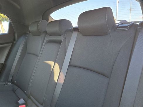 Used 2019 Honda Civic EX image 9