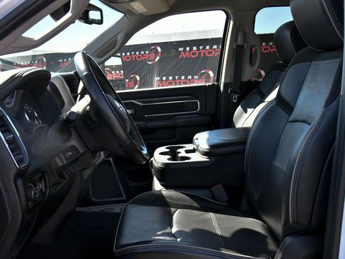 Used 2024 RAM 2500 Laramie image 21