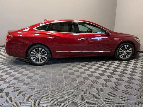 Used 2017 Buick LaCrosse Essence FWD image 7