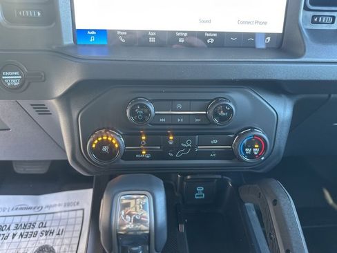 New 2025 Ford Bronco Badlands image 24