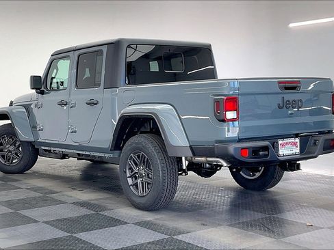 New 2026 Jeep Gladiator Sport image 2