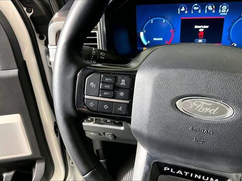 Certified 2025 Ford F250 Platinum AWD/4WD image 14