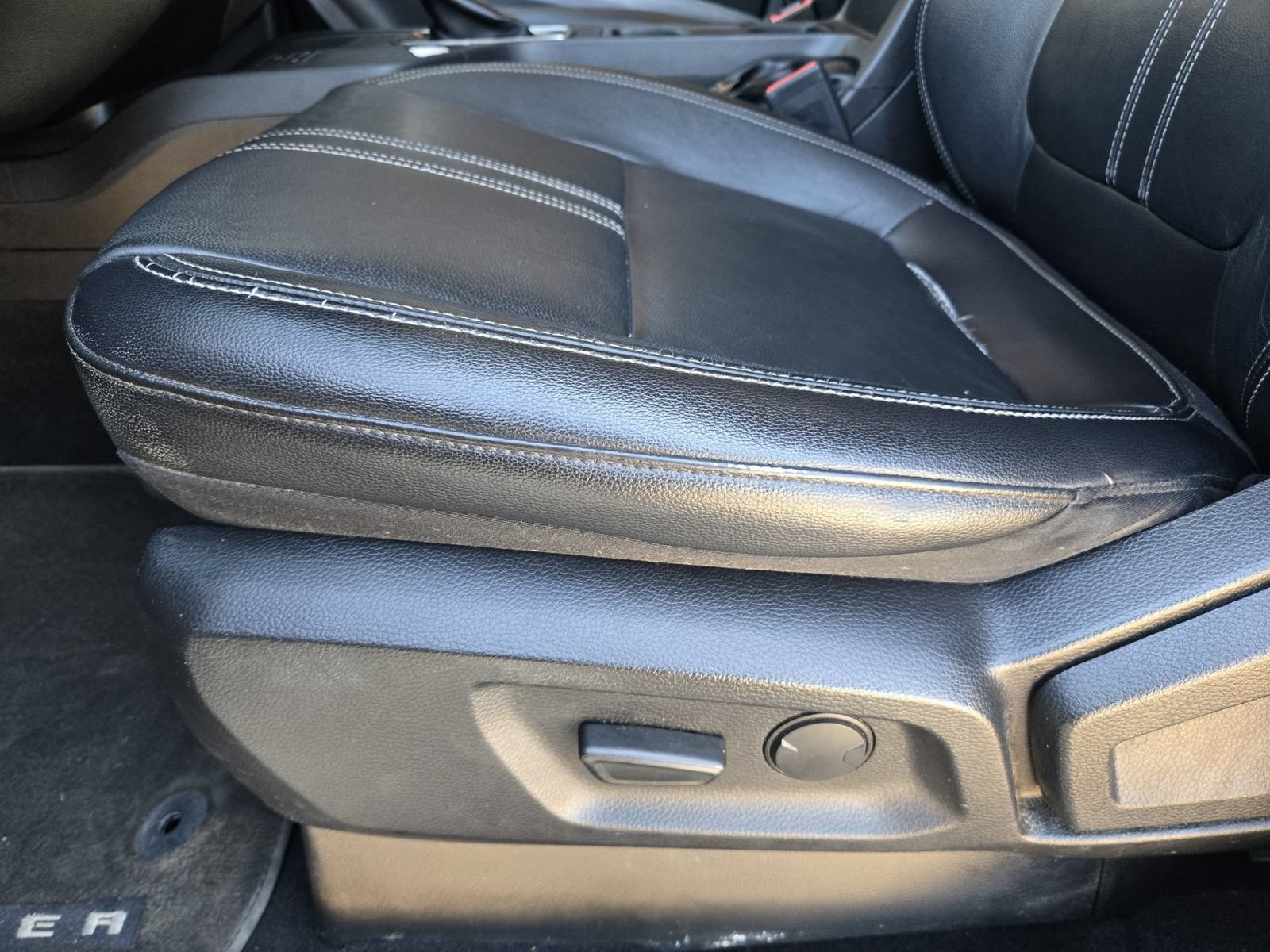 Used 2019 Ford Ranger Lariat w/ Equipment Group 501A Mid RWD image 24
