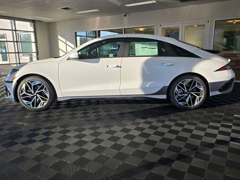 New 2025 Hyundai Ioniq 6 SEL image 7