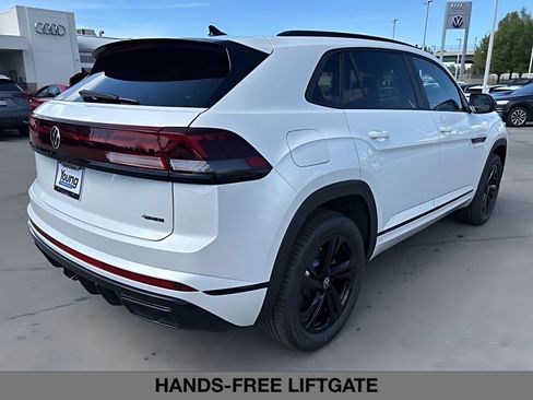 New 2026 Volkswagen Atlas Cross Sport SEL R-Line AWD/4WD image 3