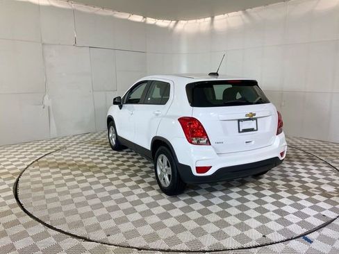 Used 2019 Chevrolet Trax LS FWD image 19