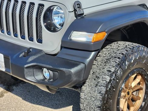 Used 2022 Jeep Wrangler Unlimited Sport image 8