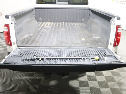 Used 2015 Ford F250 Lariat w/ Lariat Ultimate Package image 13